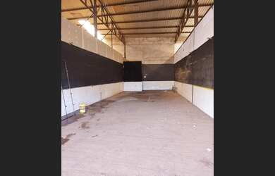 Imagem 3: Loja com 130M2, 26 de Setembro, DF 001, Grande, Melhor Localização!