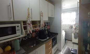 Imagem 4: Apartamento com 2 quartos,sacada com churrasqueira - Serraria - São José - SC