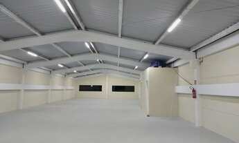 Imagem 5: Galpão Galpão / depósito com 5 vagas na garagem