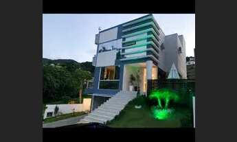 Imagem: Vendo casa em condomínio fechado