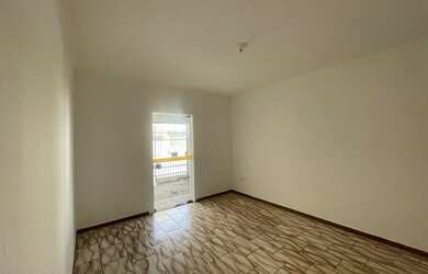 Imagem 5: Casa para aluguel tem 100 metros quadrados com 3 quartos em Centro - Tatuí - SP