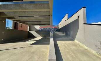 Imagem 4: Casa de alto padrão com 3 quartos em condomínio para venda em Jacareí - SP