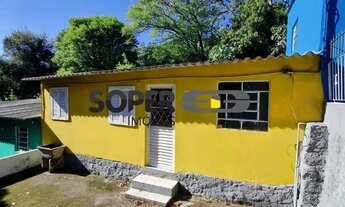 Imagem 3: Casa Imóvel para aluguel possui 45 metros quadrados com 1 quarto em Glória - Porto Alegre