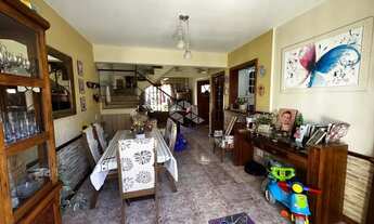 Imagem 6: Ampla Casa com 4 Dormitórios e Salão de Festas com Churrasqueira em Ipanema