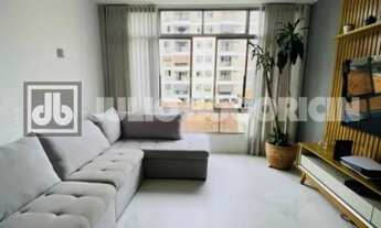 Imagem 3: Maravilhoso apartamento, 3 quartos com dependências completas, vaga na escritura, rua tran