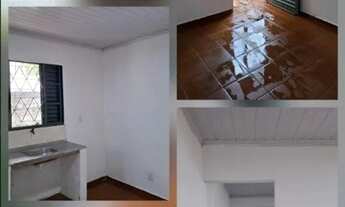 Imagem 7: OPORTUNIDADE TAGUATINGA SUL - QSE - CASA 3 QUARTOS - UMA CASA 01 QUARTO - LOTE 300M2