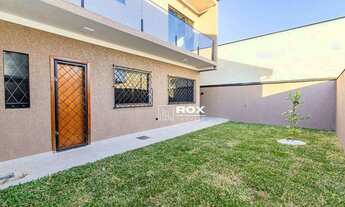 Imagem 7: Casa triplex com 3 suítes e quintal para alugar - Fazenda Rio Grande/PR