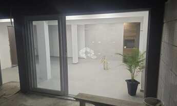 Imagem 2: Casa com 4 quartos e 3 banheiros em Matinhos. Permite Financiamento