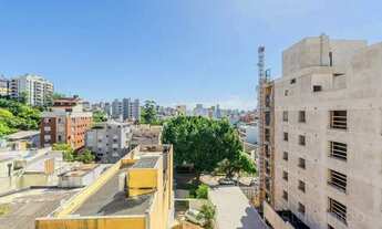 Imagem 7: Ap semimobiliado com 197 m² no bairro Auxiliadora