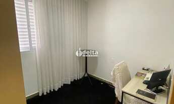 Imagem 4: Apartamento disponível para venda no bairro Jardim das Palmeiras em Uberlândia-MG