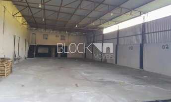 Imagem 3: Santíssimo Galpão / depósito com 4 vagas na garagem