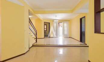 Imagem 5: Casa com 1 suíte e 4 quartos à venda no bairro Saguaçu em Joinville-SC por R$1.790.000,00