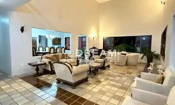 Imagem 2: Mansão em Aldeia | 600m² construídos | Terreno 2.000m² | 6 suítes