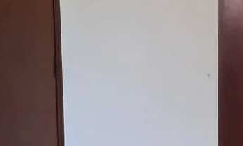 Imagem 2: Quarto mobiliado em apto para executivos