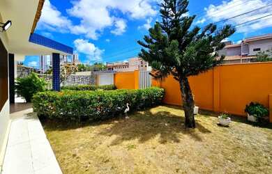 Imagem 6: Casa em Capim Macio com 284 m², 3 suítes, lado sombra, ventilada