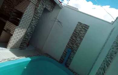 Imagem 4: Casa com piscina