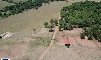 Imagem: Fazenda à Venda em Sanclerlândia (GO)