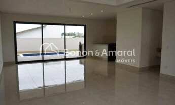 Imagem 5: Casa de condomínio à venda com 285m², 3 suítes, piscina e 4 vagas de garagem