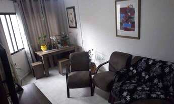 Imagem 2: Apartamento a Venda em Santos Campo Grande com 2 Dormitórios e 2 Banheiros, Prédio reforma