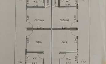 Imagem: 2 casas com sala, cozinha, 2 quartos, sendo