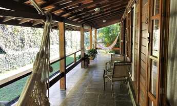 Imagem 5: Excelente Casa Térrea de Madeira CASEMA Condomínio Granja II - 3 suites, piscina, lareira