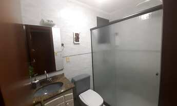 Imagem 6: Apartamento para venda possui 80 metros quadrados com 2 quartos em Embaré - Santos - SP