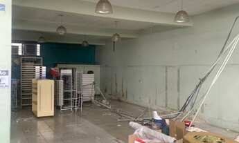 Imagem 4: Ponto comercial Galpão / depósito com aluguel por R$9.000 /mês