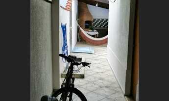 Imagem 3: Casa em condomínio com piscina estuda permuta