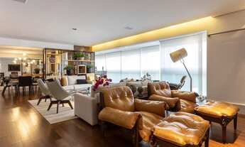 Imagem 3: Apartamento no Brooklin! 3 suítes, 4 vagas de garagem - 240m2