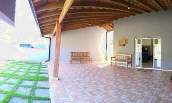 Imagem: Casa com 3 suítes em condomínio fechado