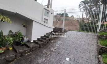 Imagem 3: Sobrado com 2 dormitórios para alugar, 239 m² por R$ 3.300,00/mês - Centro - Jacareí/SP