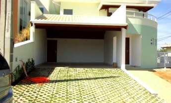 Imagem 2: Linda casa de esquina, com 3 suites Condomínio Village Monet em Valinhos