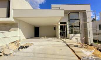 Imagem: LINDA CASA TÉRREA NO VILLAGIO DI CAPRI