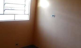 Imagem 7: Terreno com 550 m2 com 6 casas para investidores