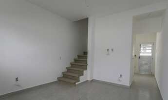 Imagem 2: Casa de 2 dormitorios em Jundiapeba