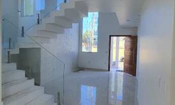 Imagem: Casa duplex 04 quartos sendo um suíte