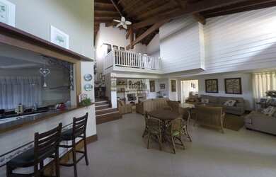 Imagem 2: Alphaville Campinas - Ampla casa para Venda ou Locação em ótima localização no condomínio