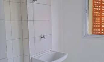 Imagem 4: Apartamento de 2 dormitórios sendo uma suíte, com sacada e equipado. Muito próximo do cent