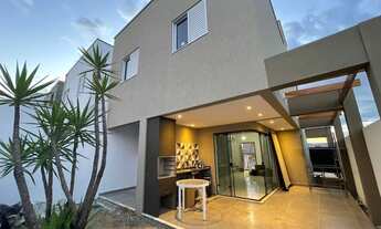 Imagem 6: Espetacular sobrado com suíte master, atentes gourmet, escolha com piscina ou não