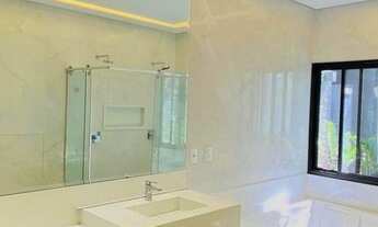 Imagem 3: Casa de condomínio para venda com 384 metros quadrados com 4 quartos