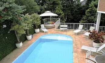 Imagem: Casa em condomínio de alto padrão na Granja