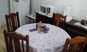 Imagem: Prédio à poucos minutos Praia Apartamento