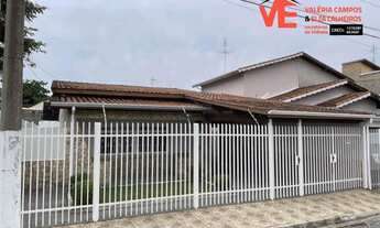 Imagem 4: Casa para Venda em Taubaté, Recanto dos Coqueirais, 3 dormitórios, 1 suíte, 2 banheiros, 2