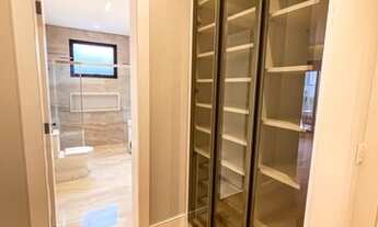 Imagem 5: Casa de condomínio para venda possui 235 metros quadrados com 3 quartos