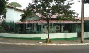 Imagem: Trinta e Um de Março- Casa de esquina!