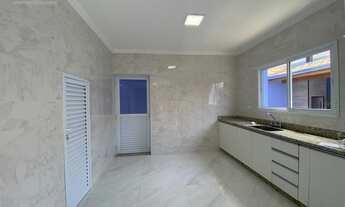 Imagem 5: Excelente Sobrado com A.T : 200 mts /A.C :185 mts com localização privilegiada