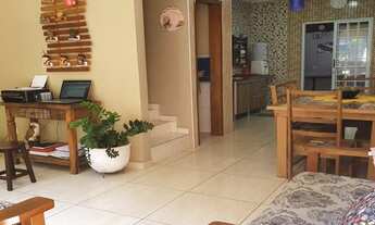 Imagem 2: Lindo sobrado em condomínio , frente para o mar, 2 quartos, piscina, espaço gourmet-Agenor