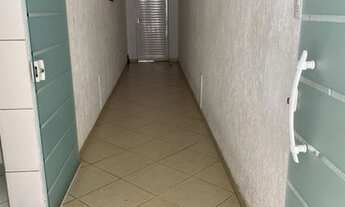 Imagem 6: Casa para venda possui 100 metros quadrados com 3 quartos em Vila Mogilar - Mogi das Cruze