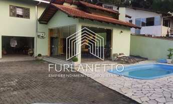 Imagem: Joinville - Casa Padrão - Petropolis