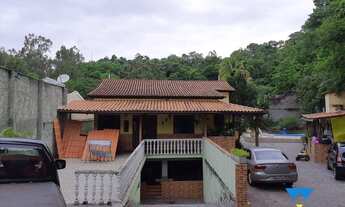 Imagem 2: Casa linear de 4 quartos em condomínio fechado na Freguesia